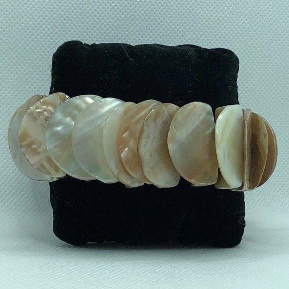 Mother of Pearl Round Abalone Stretch Bracelet - Picture 1 of 7